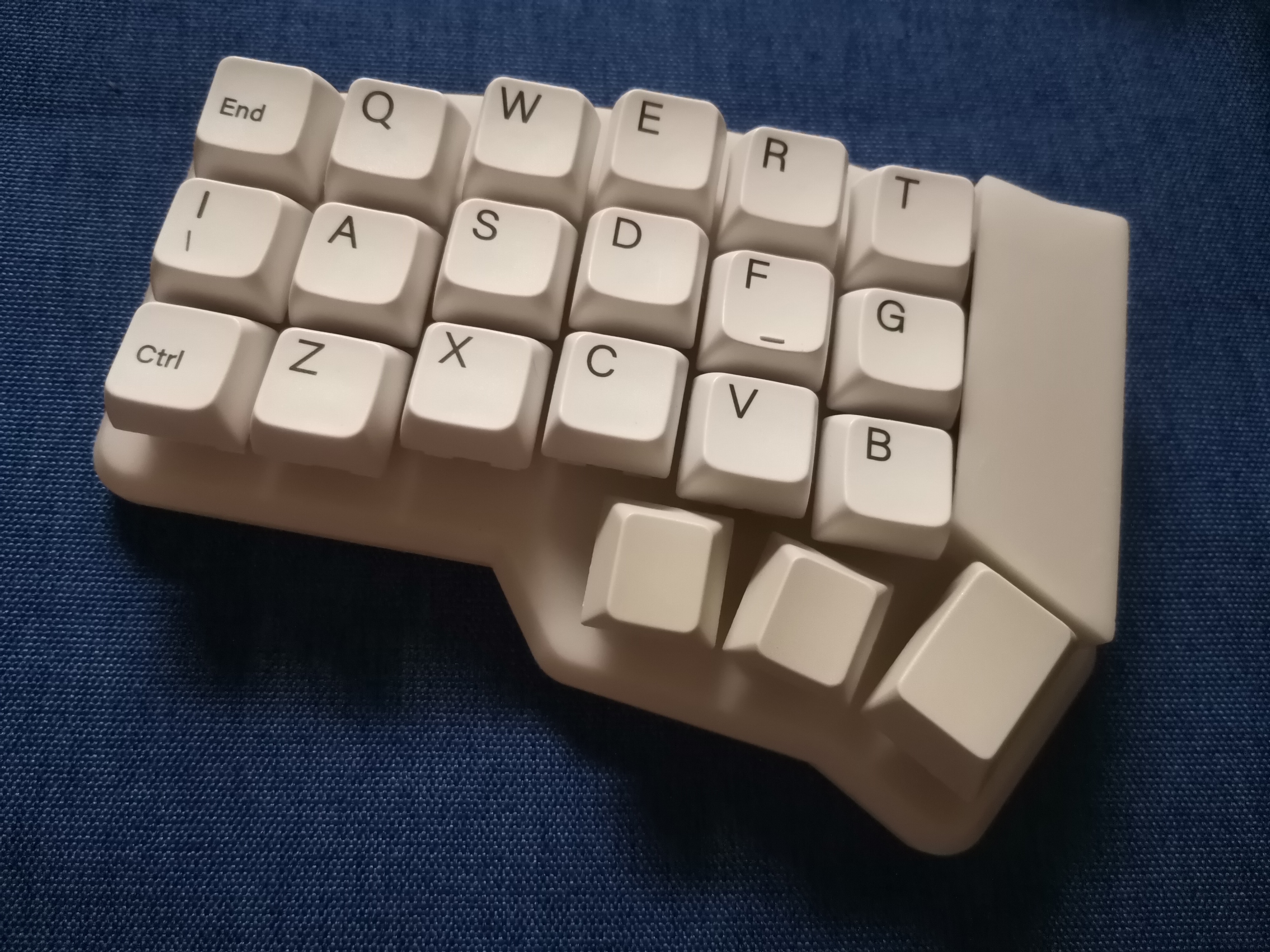 Corne keyboard full split